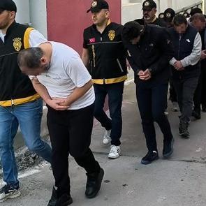 Olmayan inşaat demir satarak 19 milyon lira vurgun yaptılar: 22 tutuklu! 