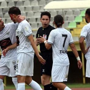 Bahis nedeniyle 13 futbolcuları men edilmişti: Henüz maç kazanamadılar