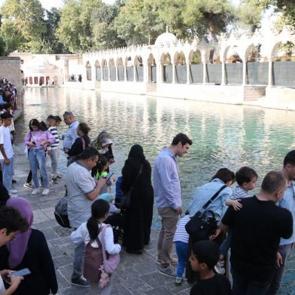 “Balıklıgöl”de ara tatil yoğunluğu yaşanıyor!