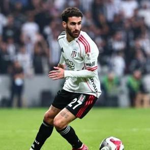 Beşiktaş'ta ipler gerildi! Rafa Silva'dan Başkan Adalı'ya: Futbolu bırakmak istiyorum