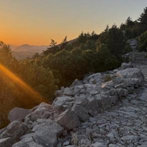 Binlerce yıllık medeniyetin ayak izleri! 3 bin 650 metrelik tarihi kervan yolu