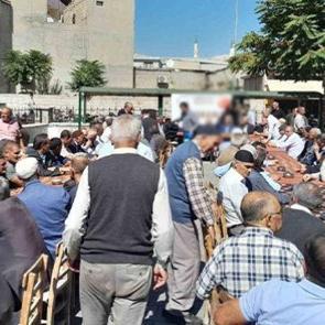 Dikkat &ccedil;eken karar: Taziye yemeği yasaklandı!