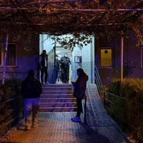 İlaçlattığı evinde ölü olarak bulundu