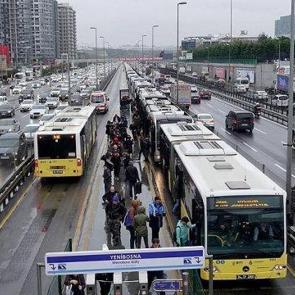 İstanbul'da metrob&uuml;s g&uuml;zergahı değişiyor: Onay verildi!