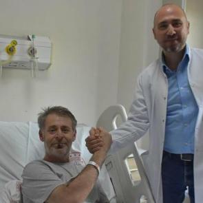 Kalbi 35 dakika durdu! Kullanılan yöntem sayesinde beyni zarar görmedi