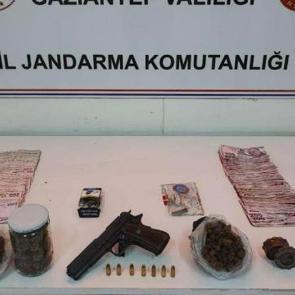 Kesinleşmiş 16 yıl cezayla aranan uyuşturucu taciri yakalandı