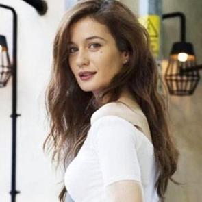 TRT1'deki Taşacak Bu Deniz'le anlaşma sağlayan Berna Koraltürk kimdir?