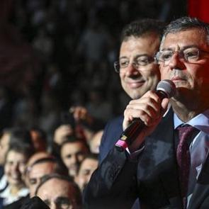 CHP destek değil köstek oldu: İBB soruşturmasına yönelik çarpıcı anket!