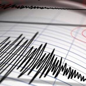 Depremin ardından okullar tatil edildi