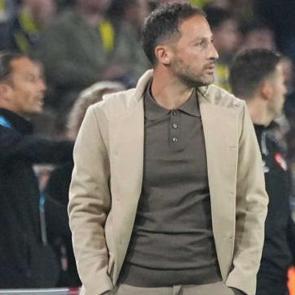 Fenerbah&ccedil;e'de ilk 11'in vazge&ccedil;ilmezi gidiyor! Yerine gelecek isim belli oldu