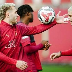 Galatasaray, Gen&ccedil;lerbirliği ma&ccedil;ı i&ccedil;in taktik &ccedil;alıştı