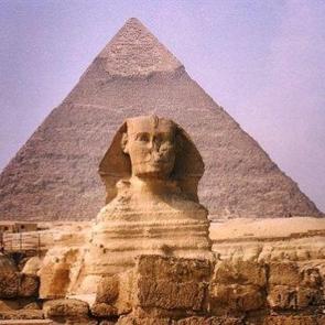 Giza&rsquo;da tarihi sır ortaya &ccedil;ıktı! 4 bin yıllık gizli bir giriş yeri bulundu!