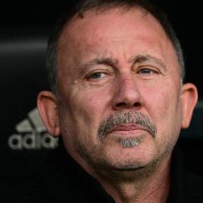 Beşiktaş'ta yılın s&uuml;rprizi! Sergen Yal&ccedil;ın yıldız ismin &uuml;st&uuml;n&uuml; &ccedil;izdi