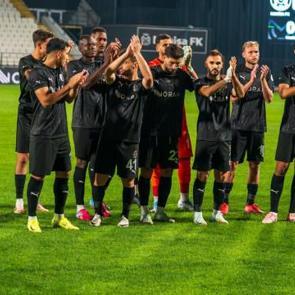 S&uuml;per Lig'in efsanesine 1. Lig'de 5 goll&uuml; darbe