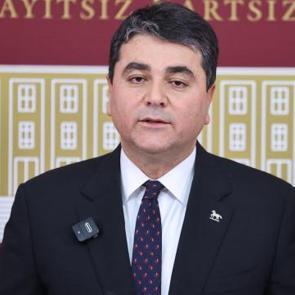 Demokrat Parti, 'Ter&ouml;rs&uuml;z T&uuml;rkiye' komisyonundan &ccedil;ekildi