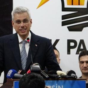 ‘Dünyanın en iyilerinden biriyiz’ diyen Bakan: Yılda 3,5 milyon insan tedavi için geliyor