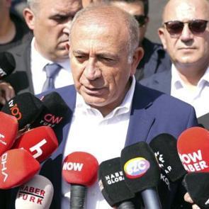 G&uuml;rsel Tekin duyurdu! İstanbul i&ccedil;in yeni yol haritası