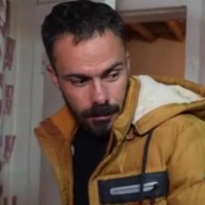 Hesabına servet geldi! Görünce şoke oldu! Banka çalışanları kendinden geçti