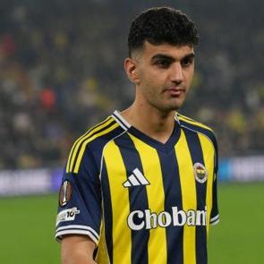 İlk kez ilk 11 başladığı ma&ccedil;ı yarıda bıraktı