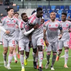 Lyon, İsrail ekibini 6 golle ge&ccedil;ti!