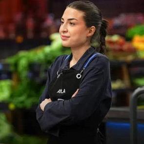 MasterChef'ten ayrılan Ayla Canpunar aslında kimdir? Bilinmeyenler...