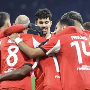 Mourinho'nun Benfica'sı Şampiyonlar Ligi'nde ilk galibiyetini aldı