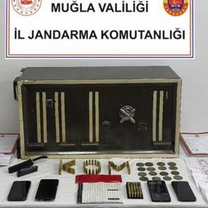 Muğla'da tefeci operasyonu: 4 gözaltı