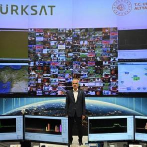 Nijer'den Türkiye kararı! Yayınlarını TÜRKSAT'a taşıyacaklar!