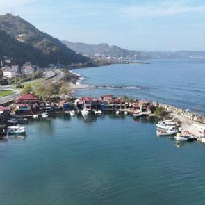 Sürmene’yi televizyonda izlemeye doyamadılar! Açık hava plato­suna dönüştü