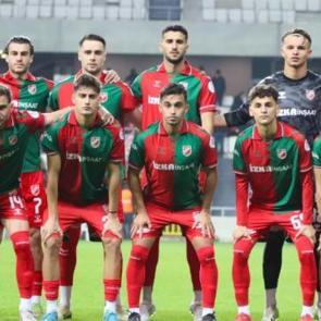 113 yıllık çınar, 3. Lig'de liderin ensesinde! 11 haftada bileğini büken yok!