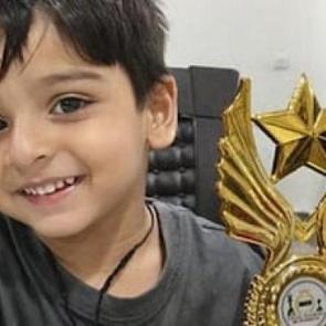 3 yaşında dünya rekoru kırdı! Satranç camiası bu çocuğu konuşuyor! 