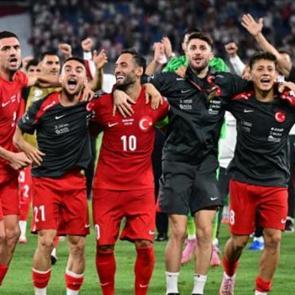 Milli yıldızdan rekor maaş! En fazla kazanan oyuncu olacak