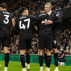 5-1'den 5-4'e getirdiler! 9 gollü çılgın maçta tarihi geri dönüş kıl payı kaçtı