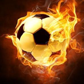 Amatör takımda oynayan futbolcu 19 yaşında efsanevi kulübe transfer oldu