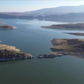 Ankara'yı kuraklık vurdu: Su kontrollü verilecek! Gece yarısı kesintileri başlıyor