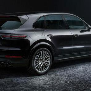 Ara&ccedil; sahipleri neye uğradığını şaşırdı Binlerce otomobil aynı anda kullanılamaz hale geldi