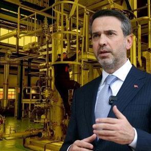 Bayraktar: Rusya ile gaz alım kontratları bir yıl uzatılacak