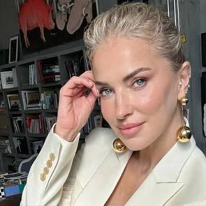 Burcu Esmersoy "EYT'liyim" dedi, sosyal medya karıştı: Dalga konusu olmaktan kurtulamadı