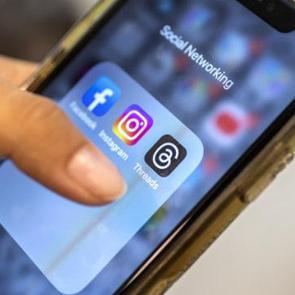 Dünyada bir ilk! Ülkede sosyal medya yasağı resmen başladı... Meta geri vites yaptı!