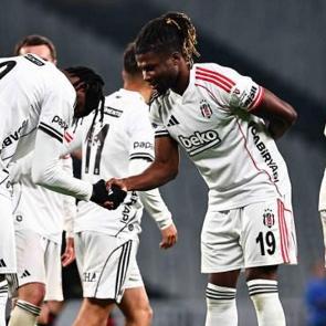 El Bilal Toure 12 gol daha atarsa tahtaya 15 milyon Euro yazacak