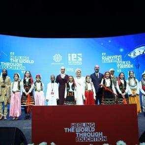 Emine Erdoğan'dan Suriye mesajı: Eğitimin yeniden ayağa kaldırılmasını destekleyeceğiz