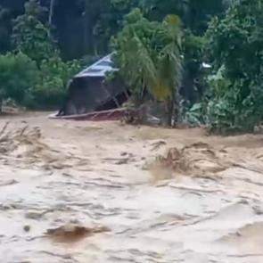 Endonezya'da sel felaketi: 753 kişi hayatını kaybetti