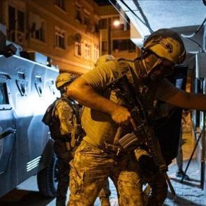 FETÖ'nün 'kamu mahrem yapılanması'na operasyon