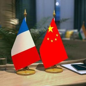 Fransa ve Çin dışişleri bakanları, Ukrayna'yı görüştü