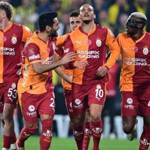 Galatasaray'ın yıldızlarından derbi yorumu! 'Lider geldik lider d&ouml;n&uuml;yoruz'
