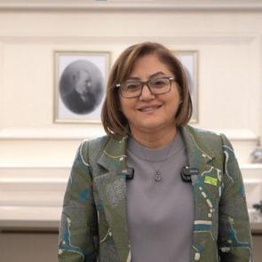 Gaziantep'te Aile Yılı'nda yeni müjde: En az 4 çocuğu olanlar kurasız ev sahibi olacak