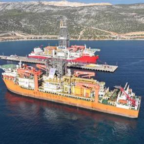 Gurur veren tablo! Türkiye'nin dev enerji filosu 6'ncı gemisine kavuştu