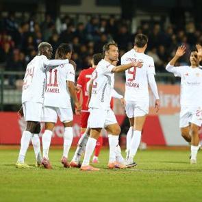 Kupada 3. Lig takımını elediler! Süper Lig ekibi tek golle turladı
