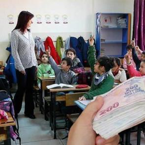 Öğretmen maaşı ne kadar olacak 2026? İşte zamlı maaş tablosu