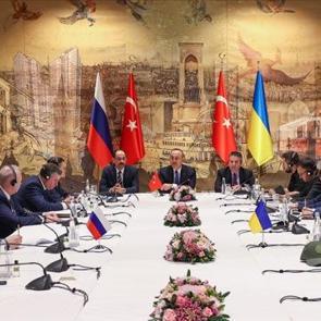 Putin'in nükleer savaş tehdidi ne anlama geliyor?